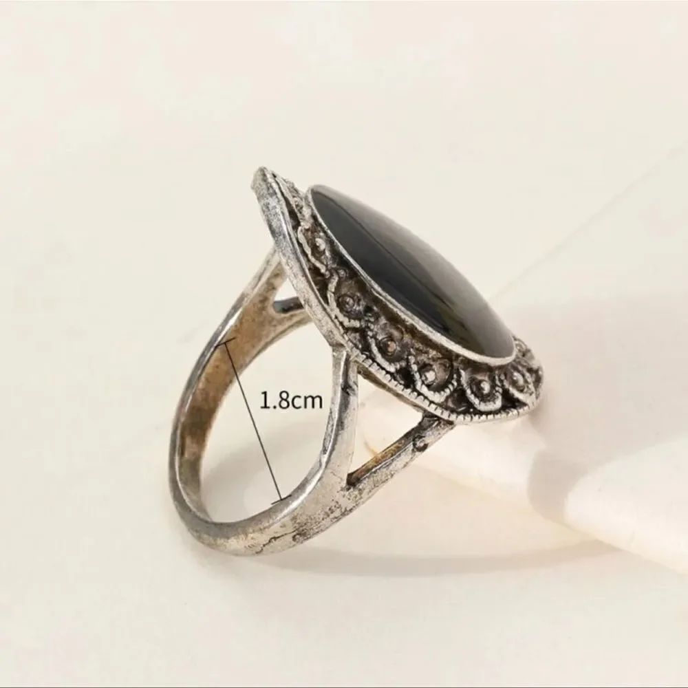 NEW Large Antiqued Silver Black Stone Ring